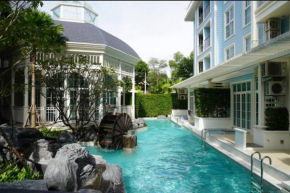 Grand Florida 1 Bedroom close to Beach - D716